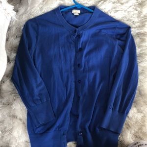 Three quarter length sweater